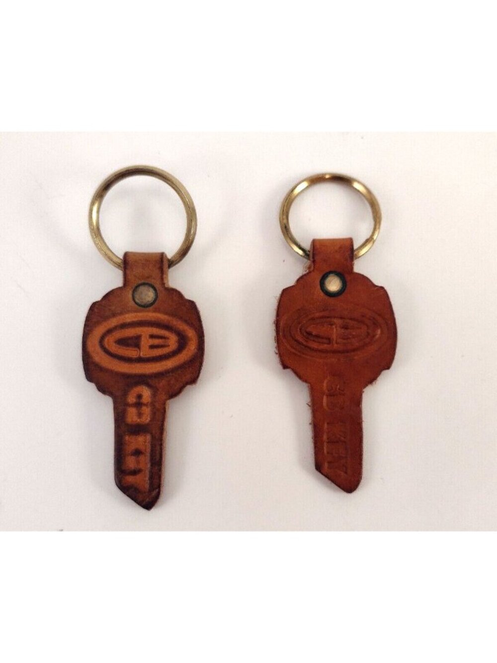 Vintage CB Key Leather Keychain Key Ring Holder Set Of 2